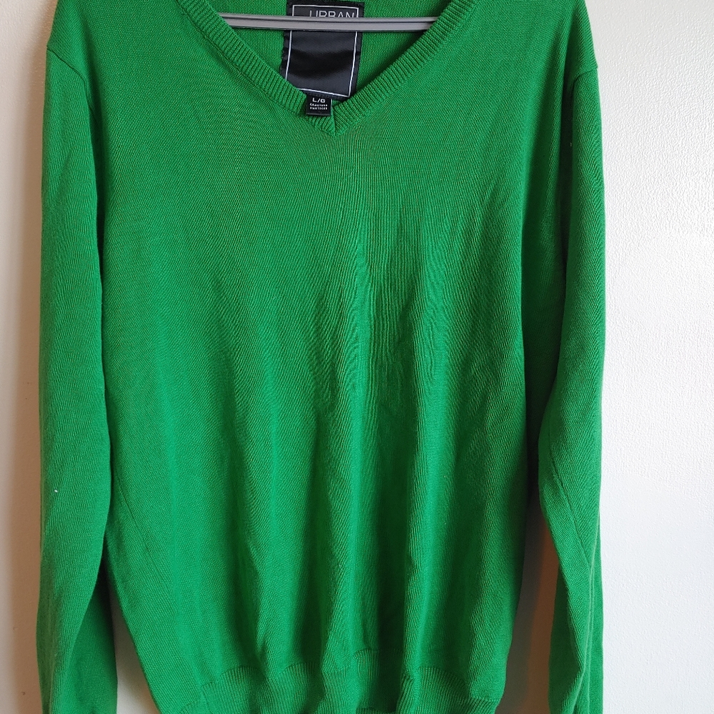 Sweater - Picture 1 of 4